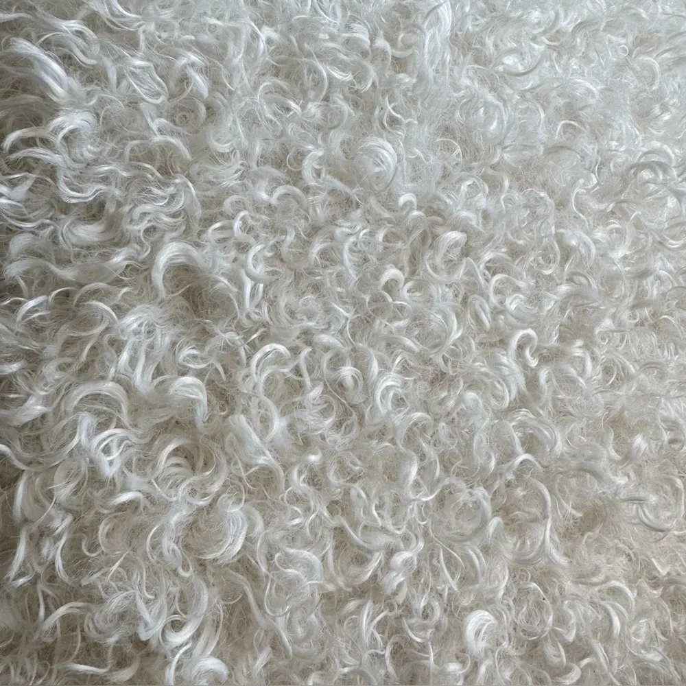 UGG Faux Fur Pillow Cream Mongolia Lamb Doodle Accent Throw‎ Down Filled Square